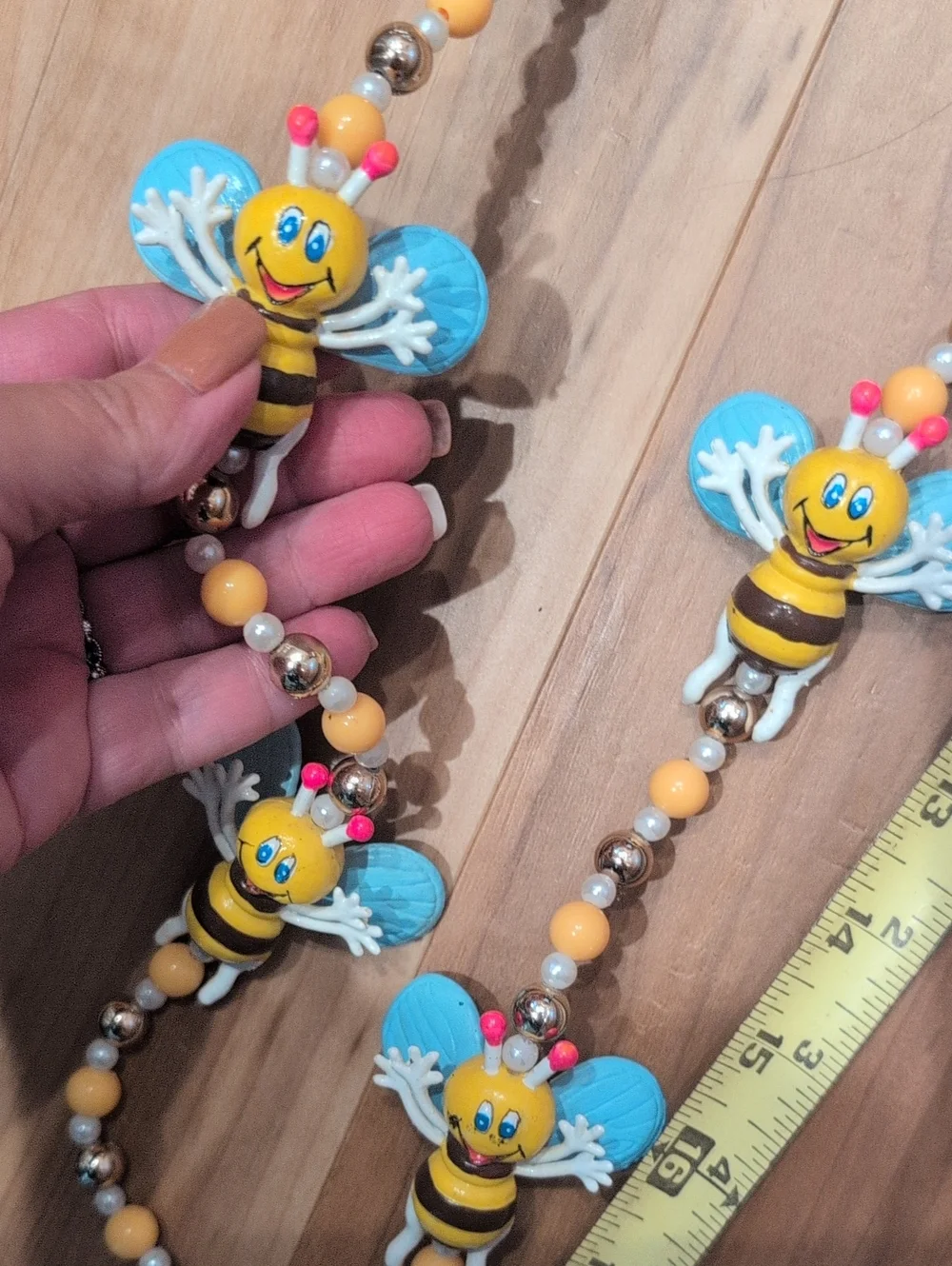 N/A cute yellow